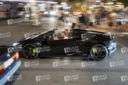 Autokorso auf dem Kurfürstendamm in Berlin