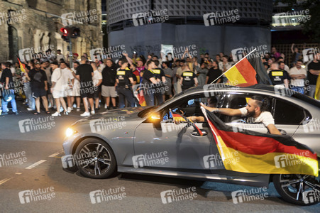 Autokorso auf dem Kurfürstendamm in Berlin