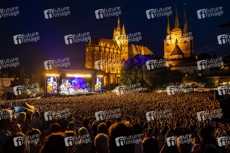 Konzert von Peter Maffay mit Band und Gästen in Erfurt