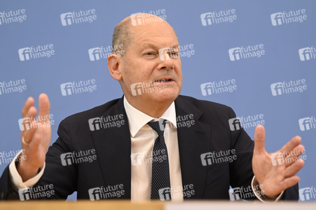 Bundespressekonferenz Bundeshaushalt 2025 in Berlin