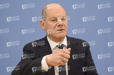 Bundespressekonferenz Bundeshaushalt 2025 in Berlin