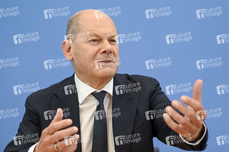 Bundespressekonferenz Bundeshaushalt 2025 in Berlin