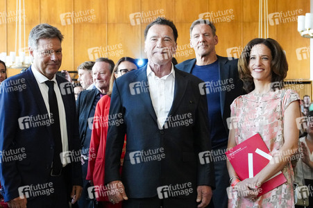 Arnold Schwarzenegger erhält Ehrendoktorwürde in Berlin