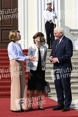 Begrüßung von Königin Silvia von Schweden in Berlin