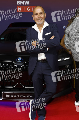 Bunte BMW Night in Düsseldorf