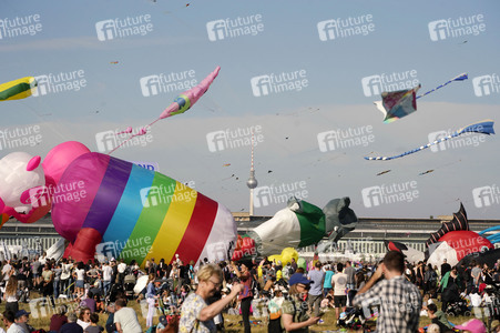 11. Stadt und Land-Festival der Riesendrachen 2024 in Berlin