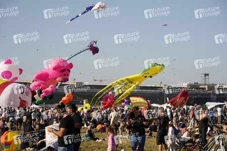 11. Stadt und Land-Festival der Riesendrachen 2024 in Berlin