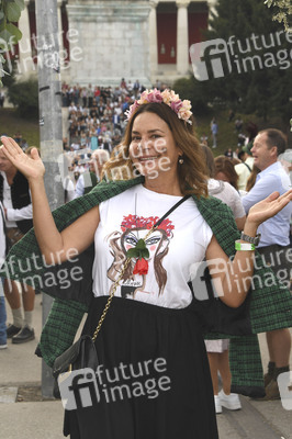 Almauftrieb beim Oktoberfest 2024 in München