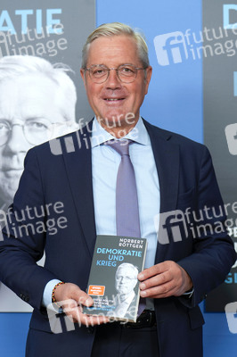 Buchpräsentation mit Norbert Röttgen in Berlin