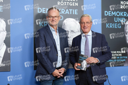 Buchpräsentation mit Norbert Röttgen in Berlin