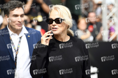 Ankunft von Pamela Anderson auf dem San Sebastian International Film Festival 2024