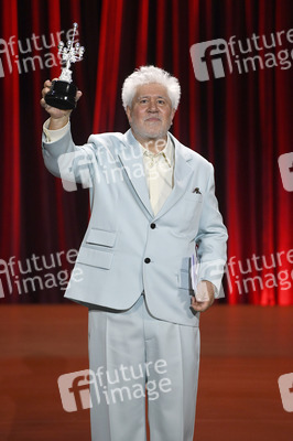 Filmpremiere 'The Room Next Door' und Donostia Award für Pedro Almodóvar San Sebastian International Film Festival 2024