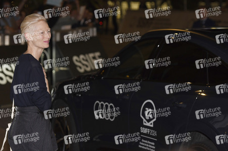 Ankunft von Tilda Swinton auf dem San Sebastian International Film Festival 2024