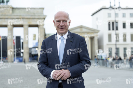 Empfang des Präsidenten von Italien am Brandenburger Tor in Berlin