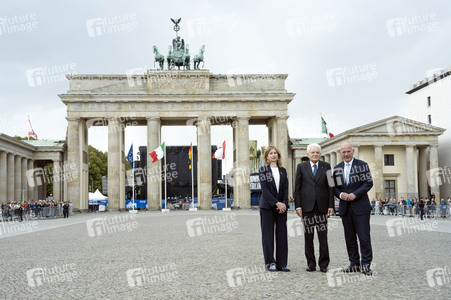 Empfang des Präsidenten von Italien am Brandenburger Tor in Berlin