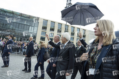 Empfang des Präsidenten von Italien am Brandenburger Tor in Berlin