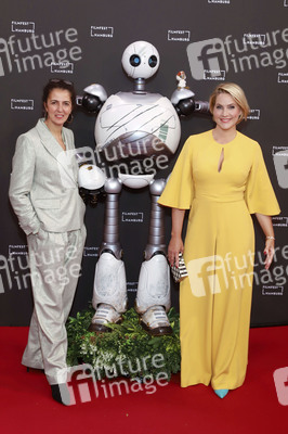 Filmpremiere 'Der wilde Roboter', Filmfest Hamburg 2024