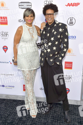 HollyRod Foundation DesignCares Gala in Los Angeles