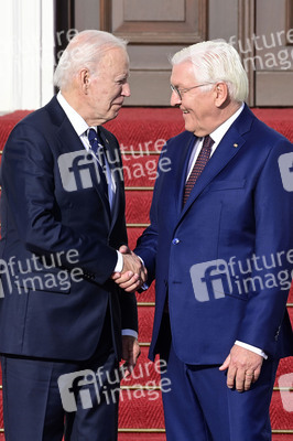 Begrüßung des amerikanischen Präsidenten Joe Biden im Schloss Bellevue in Berlin