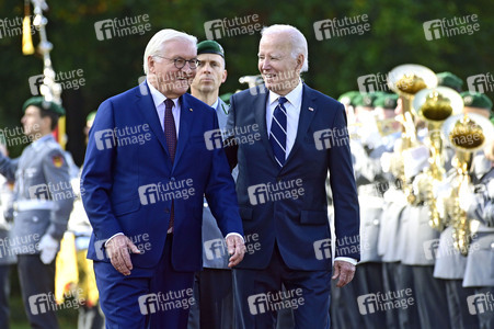 Begrüßung des amerikanischen Präsidenten Joe Biden im Schloss Bellevue in Berlin