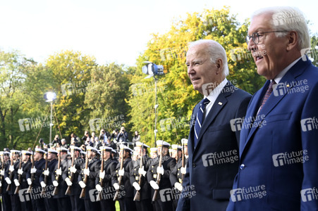 Begrüßung des amerikanischen Präsidenten Joe Biden im Schloss Bellevue in Berlin