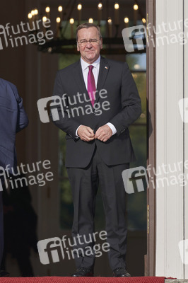 Begrüßung des amerikanischen Präsidenten Joe Biden im Schloss Bellevue in Berlin