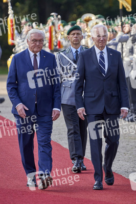 Begrüßung des amerikanischen Präsidenten Joe Biden im Schloss Bellevue in Berlin