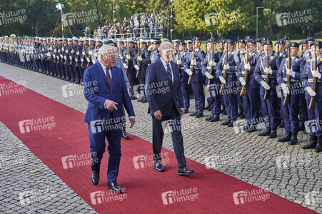 Begrüßung des amerikanischen Präsidenten Joe Biden im Schloss Bellevue in Berlin