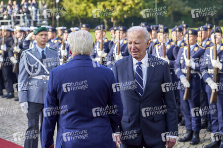 Begrüßung des amerikanischen Präsidenten Joe Biden im Schloss Bellevue in Berlin