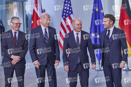 Familienfoto vom QUAD Treffen in Berlin