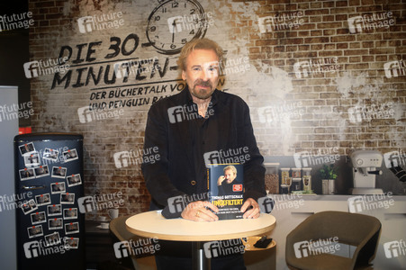 Signierstunde mit Thomas Gottschalk in Frankfurt