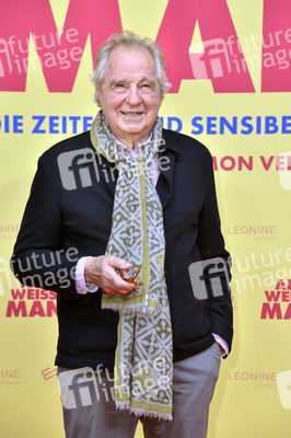 Filmpremiere 'Alter weißer Mann' in Berlin