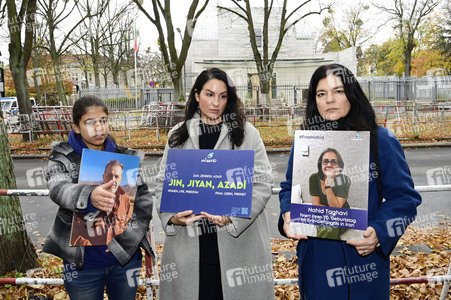 Protestaktion vor der Botschaft der Islamischen Republik Iran in Berlin