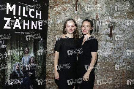 Filmpremiere 'Milchzähne' in Hamburg