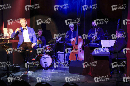 Theaterprobe 'My Way - Johannes Hallervorden singt Sinatra' in Berlin