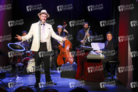 Theaterprobe 'My Way - Johannes Hallervorden singt Sinatra' in Berlin