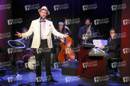 Theaterprobe 'My Way - Johannes Hallervorden singt Sinatra' in Berlin