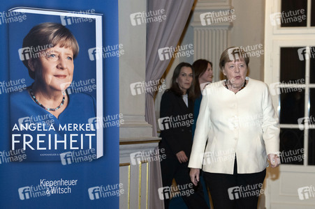 Buchpremiere von Angela Merkels 'Freiheit' in Berlin