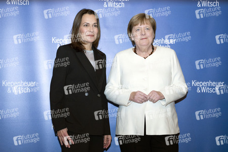 Buchpremiere von Angela Merkels 'Freiheit' in Berlin