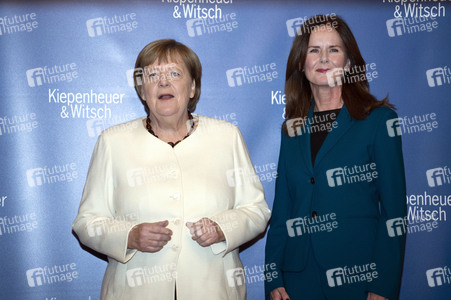 Buchpremiere von Angela Merkels 'Freiheit' in Berlin