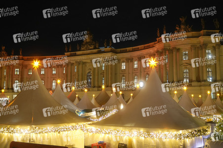 WeihnachtsZauber Gendarmenmarkt 2024 in Berlin