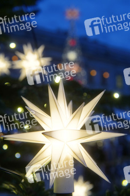 WeihnachtsZauber Gendarmenmarkt 2024 in Berlin