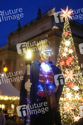 WeihnachtsZauber Gendarmenmarkt 2024 in Berlin