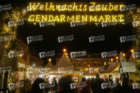 WeihnachtsZauber Gendarmenmarkt 2024 in Berlin