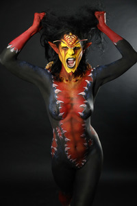 GEEK ART: Tank-Devil Bodypainting