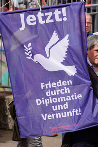 Ostermarsch mit Kundgebung in Berlin